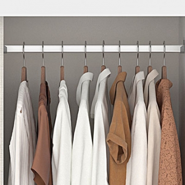 Cabideiros em alumínio.